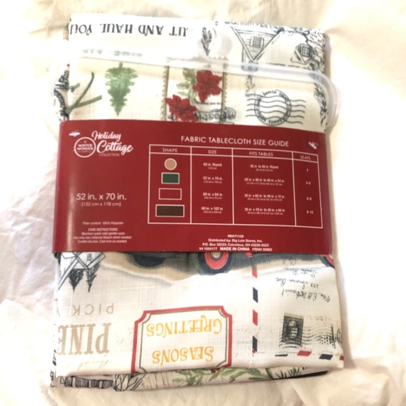 Red Retro Farm Truck Country Christmas Tree Fabric Tablecloth 52 X 70 - Picture 3 of 3